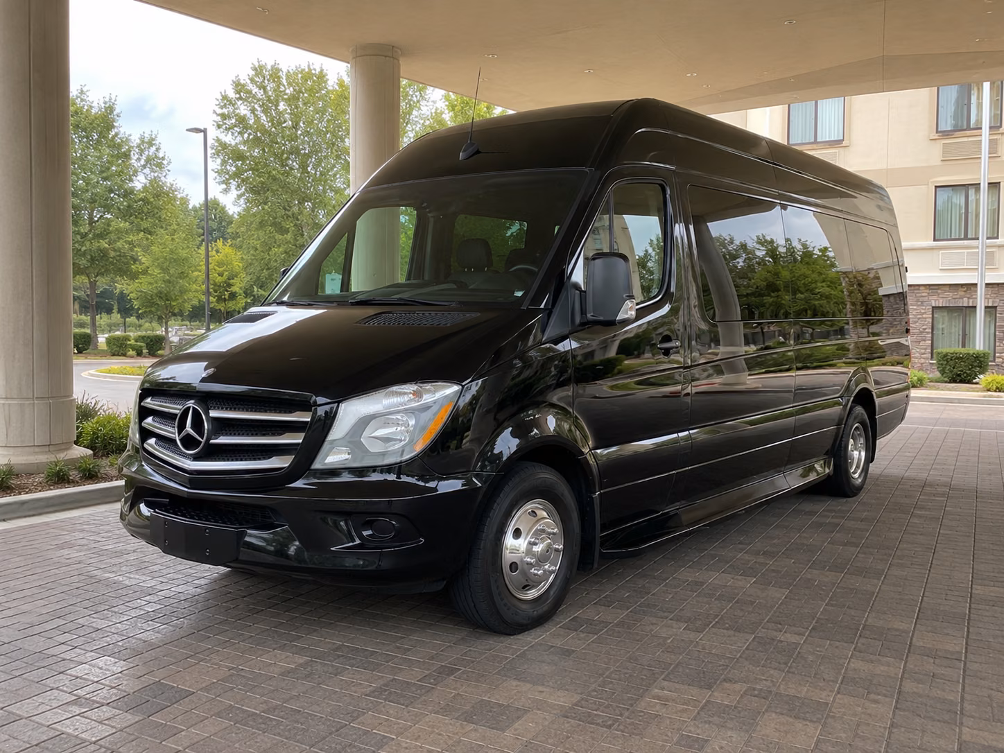 south fulton wedding transportation onboard seating